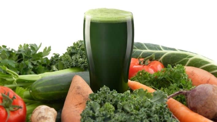 advantages of drinking green vegetable juice