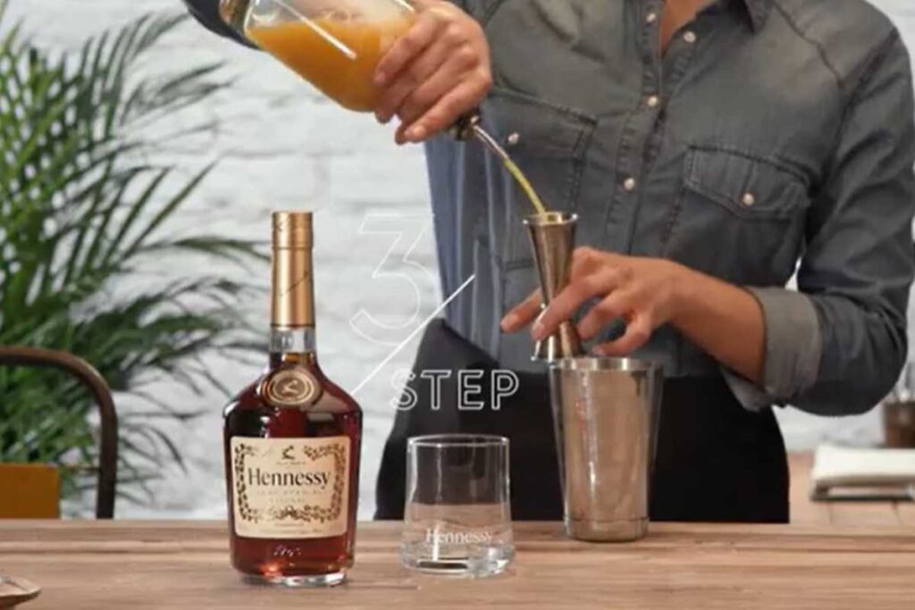 Can You Mix Cognac With Orange Juice